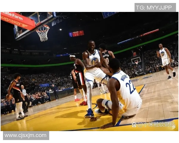 勇士与开拓者首战激战正酣4月17日季后赛G1精彩回顾与分析